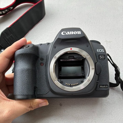 Canon eos mark 21 - 5d,